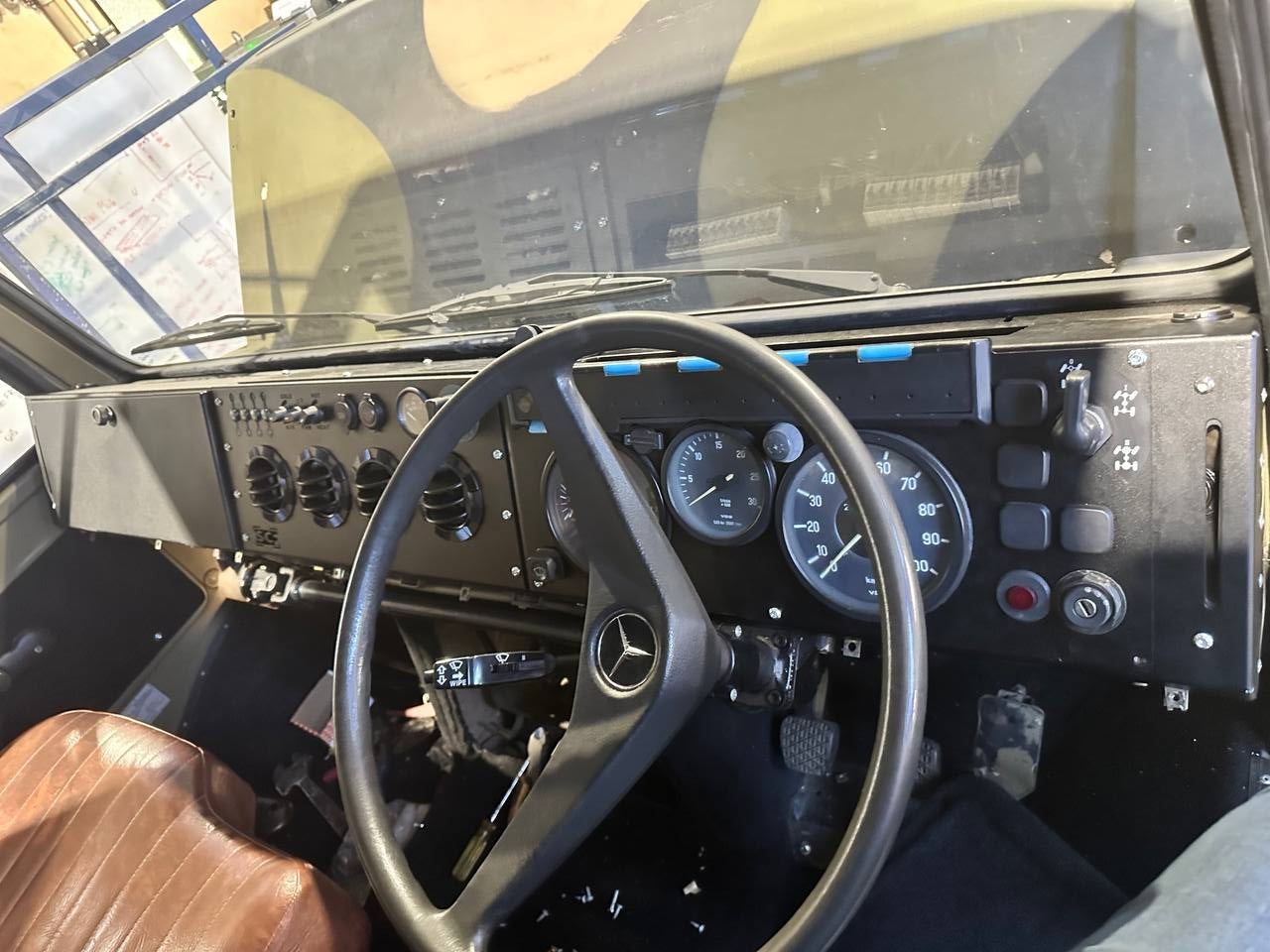 UNIMOG AIRCONDITIONING, HEATER OPTION KIT & DASH UPGRADE